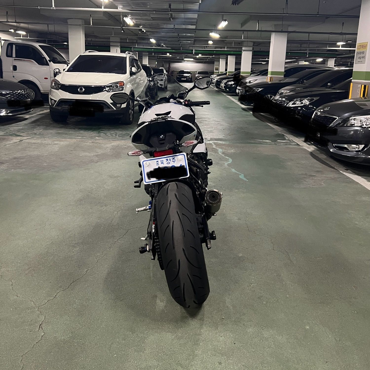 BMW S 1000 RR 2021 화이트 사진 4