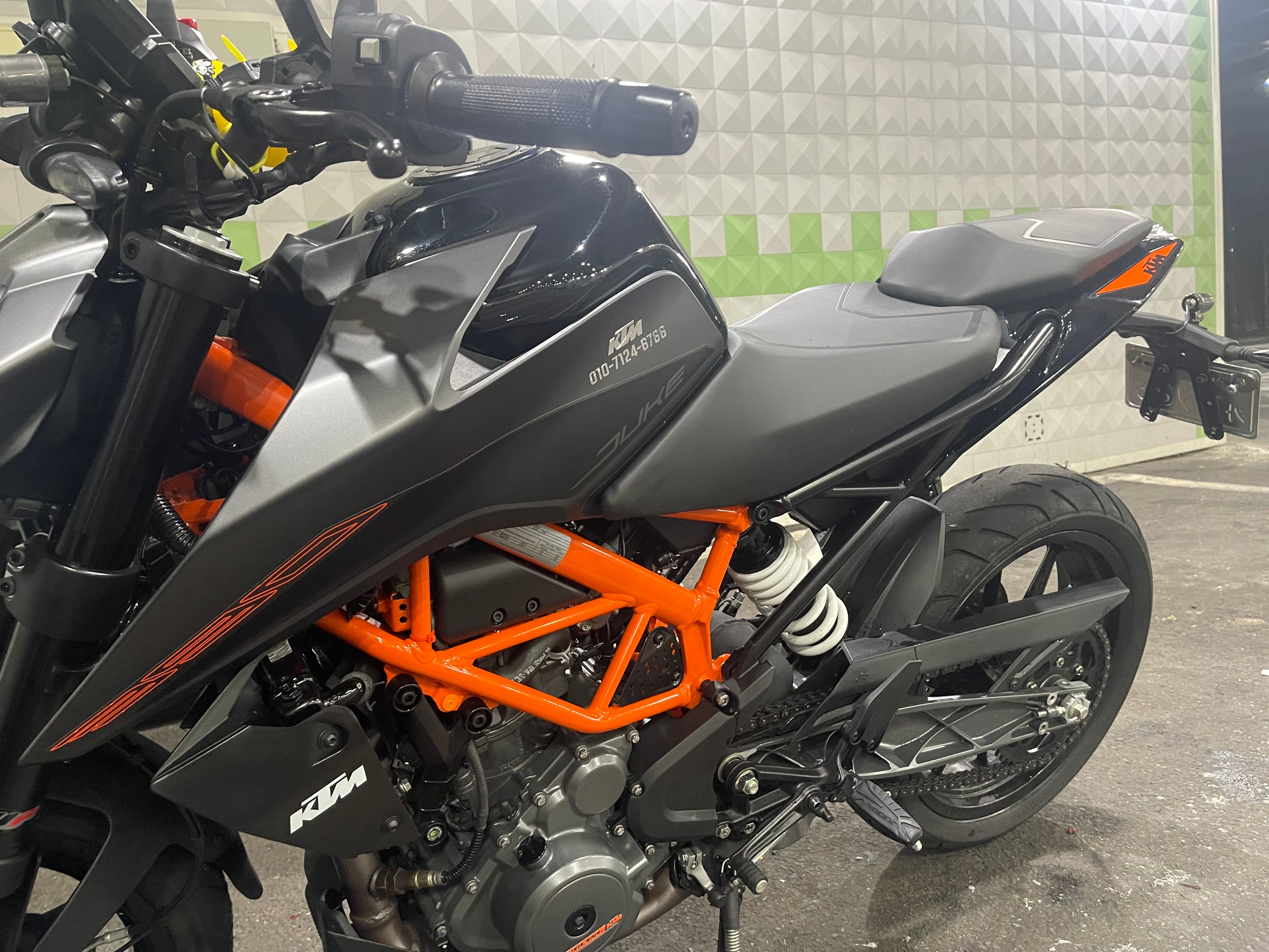 KTM 390 듀크 thumb 2