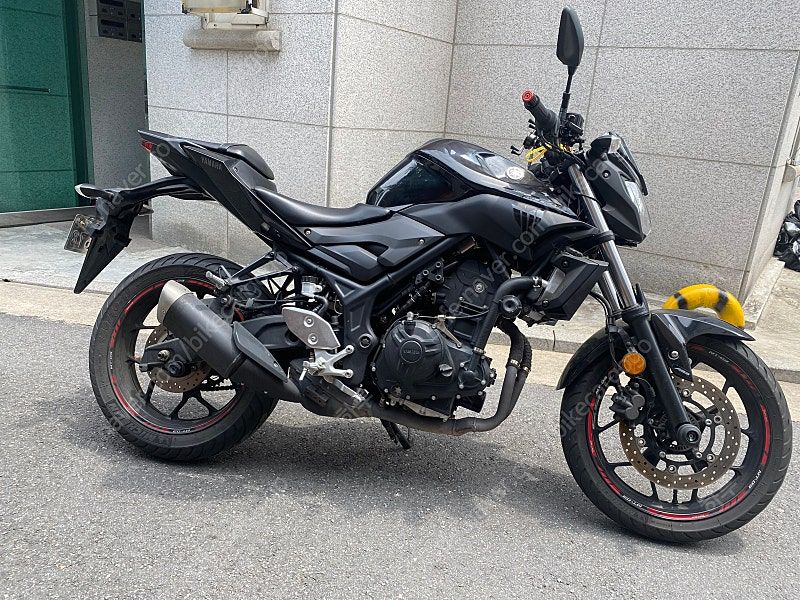 야마하 MT 03 thumb 2