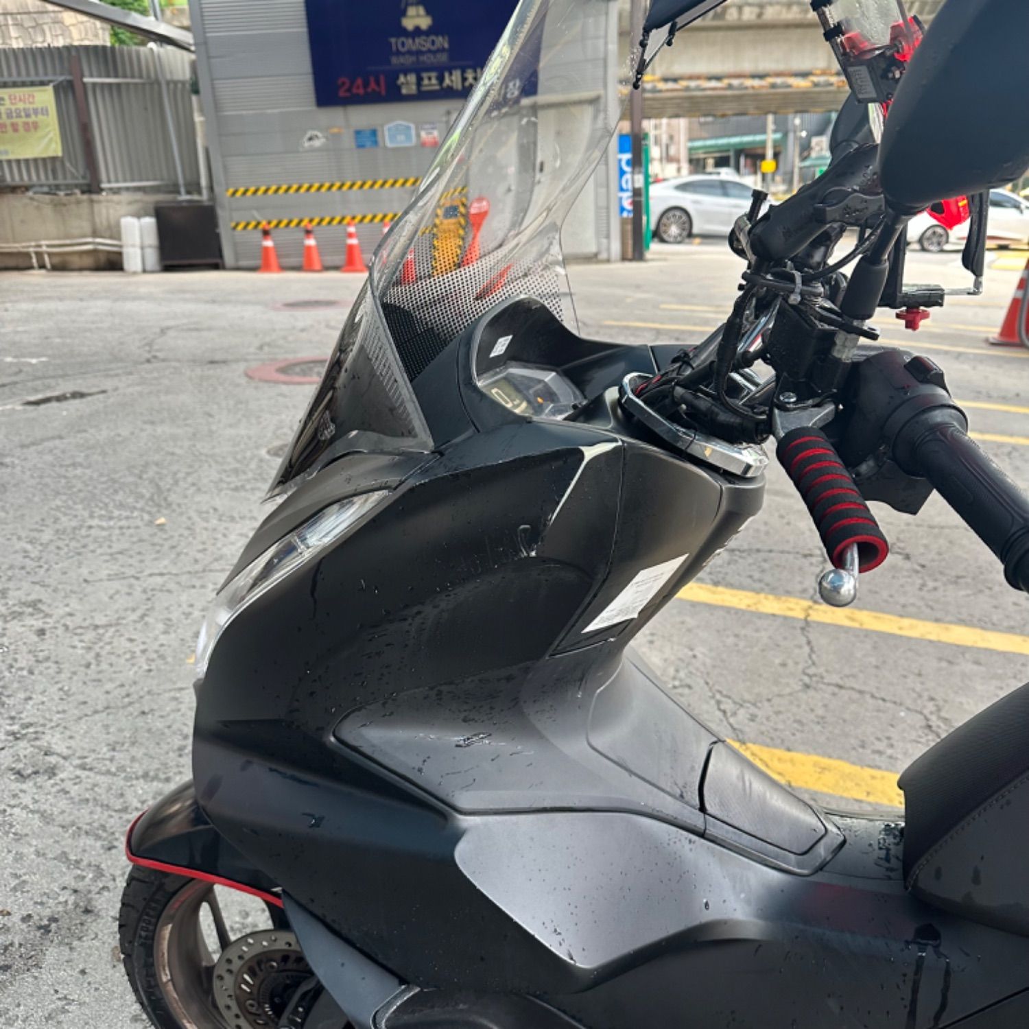 혼다 PCX 125 more