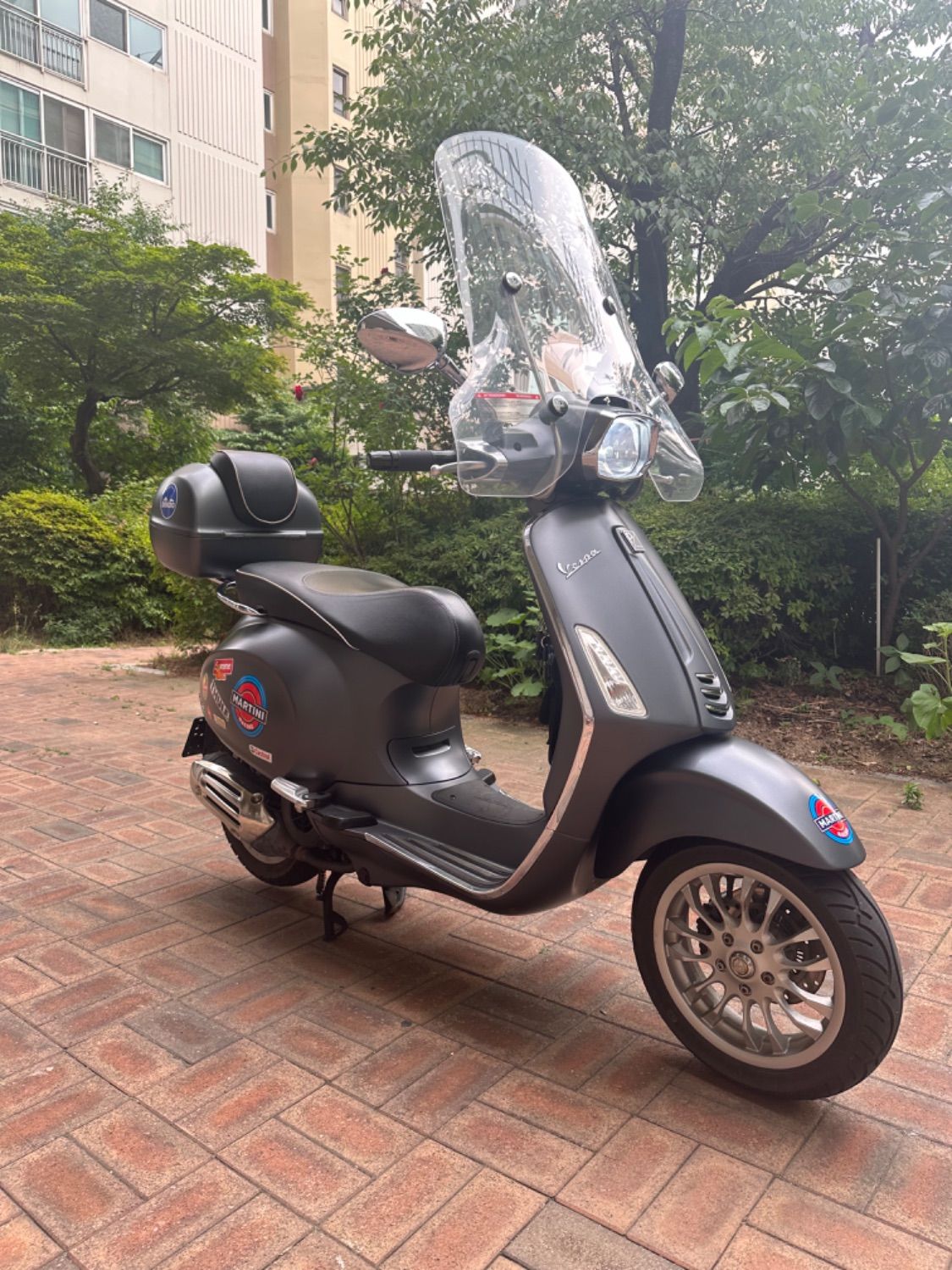 베스파 스프린트 125 ABS more