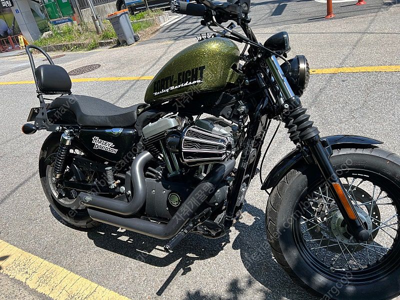 할리데이비슨 포티에잇 more
