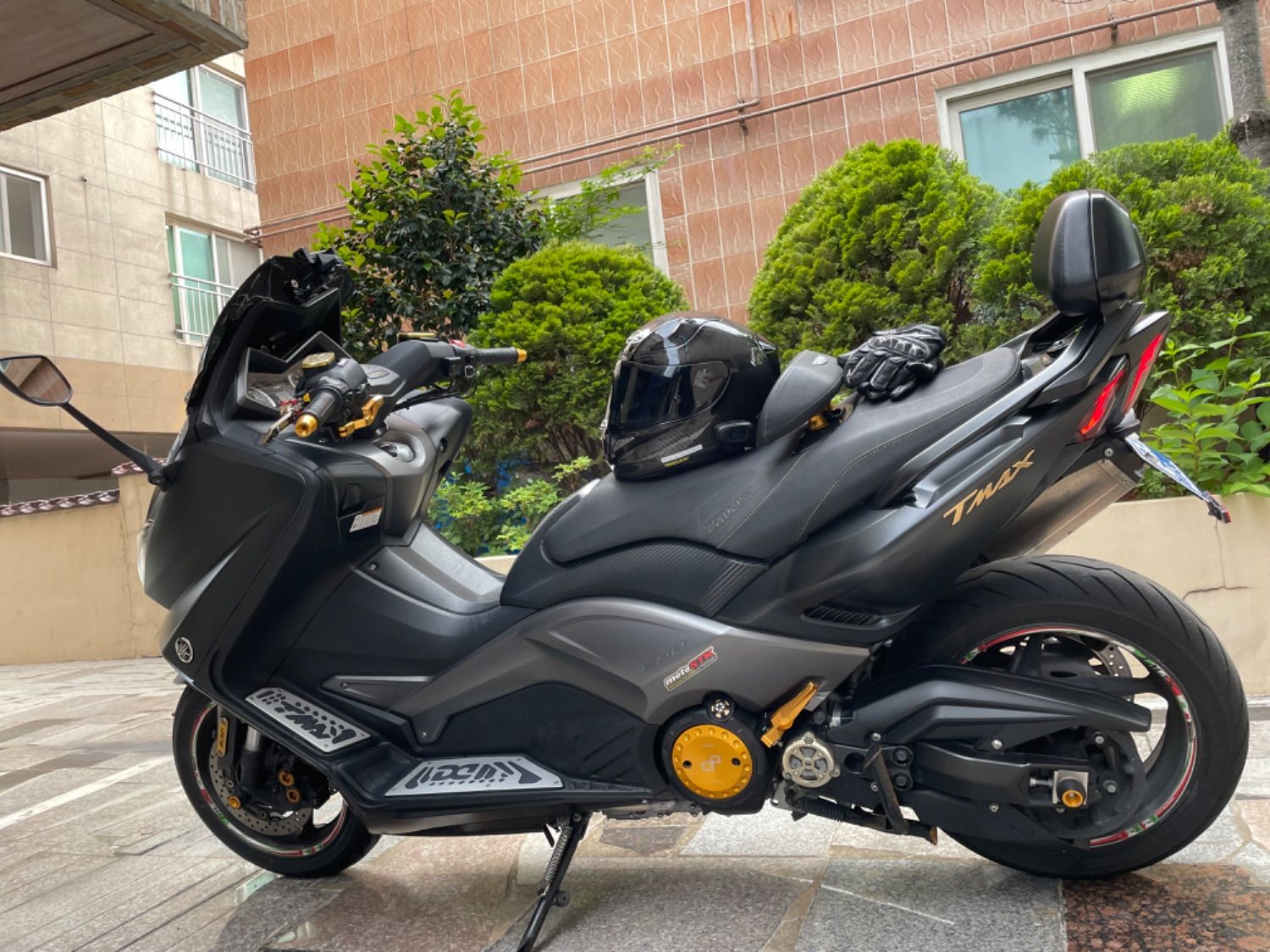 야마하 TMAX 530 thumb 2