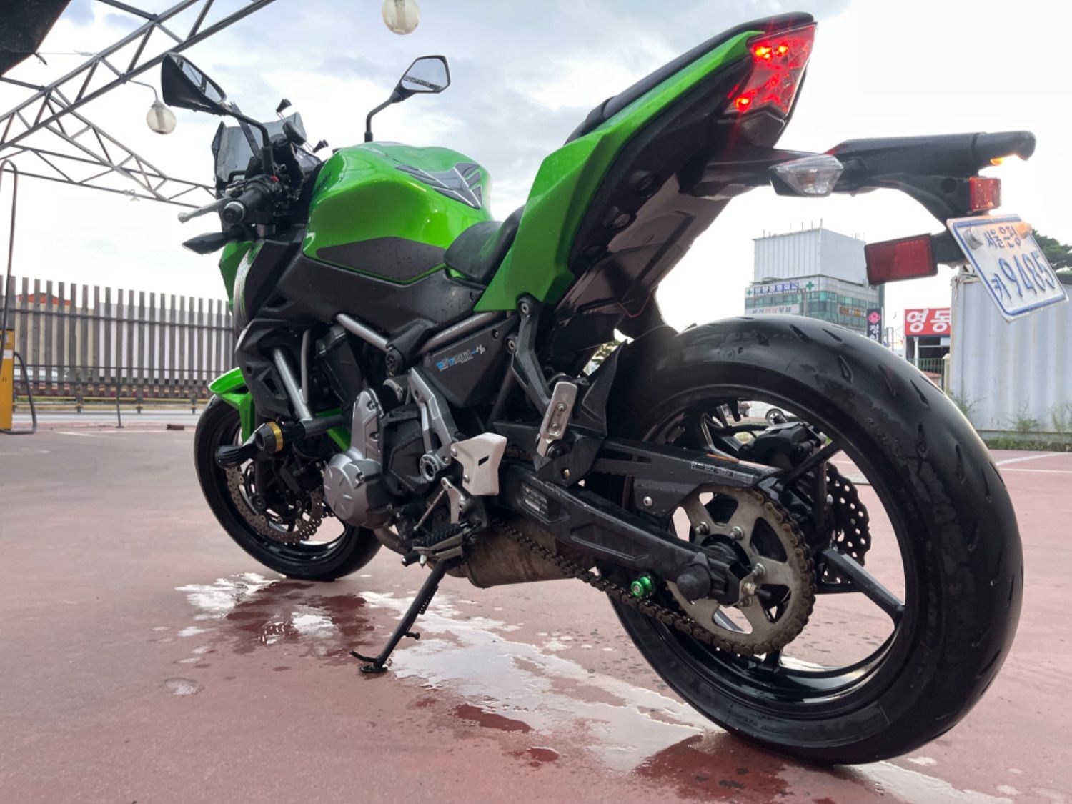 가와사키 Z 650 RS more