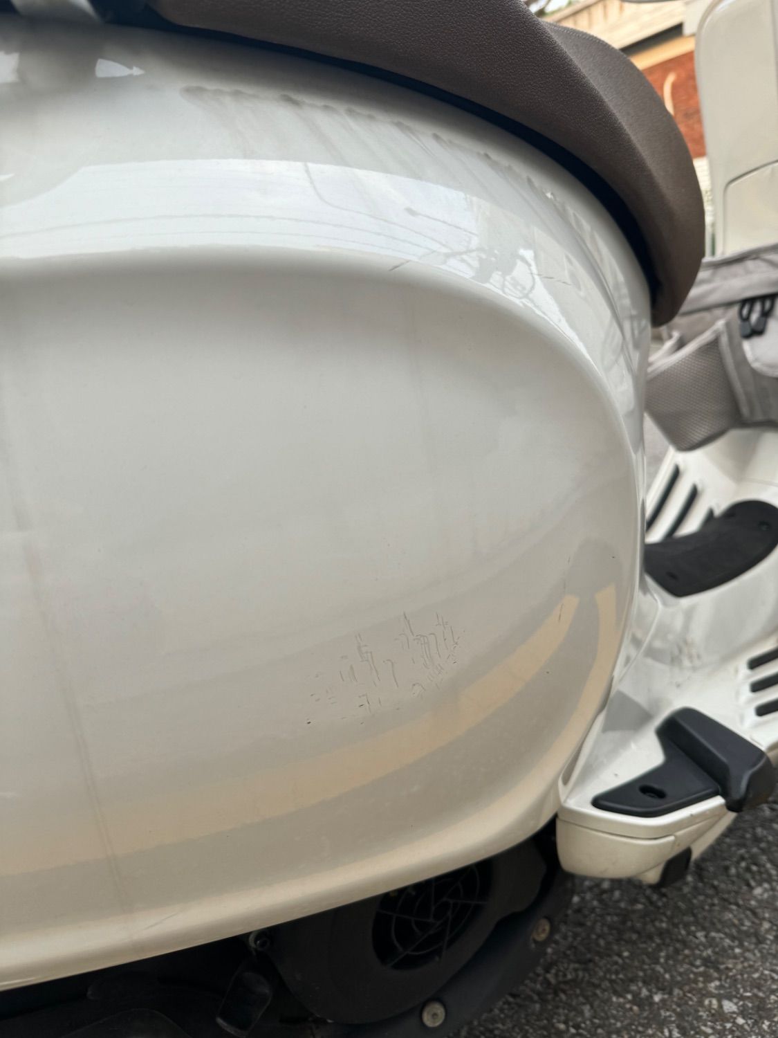 베스파 프리마베라 125 피크닉 에디션 more