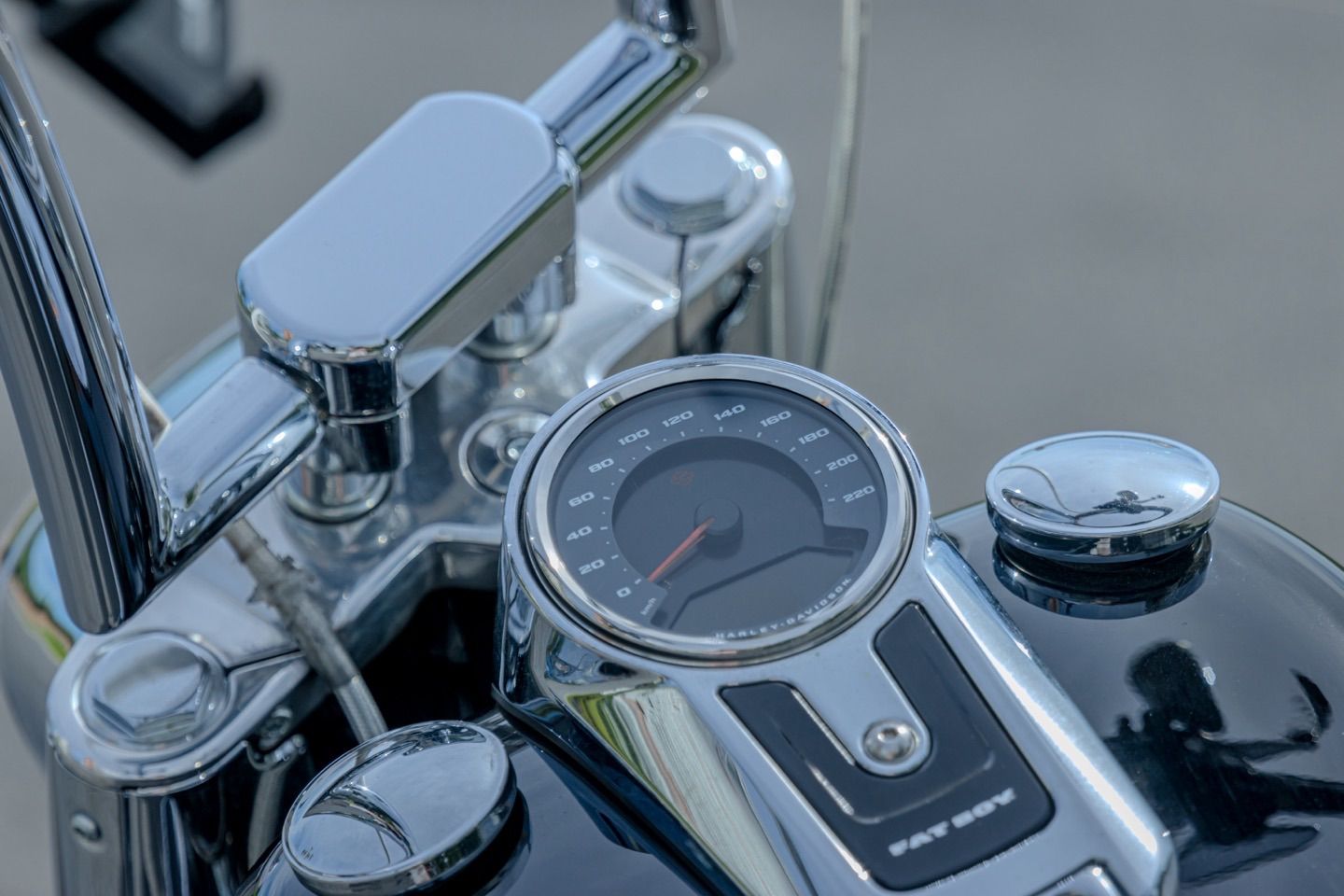 할리데이비슨 팻보이 114 more