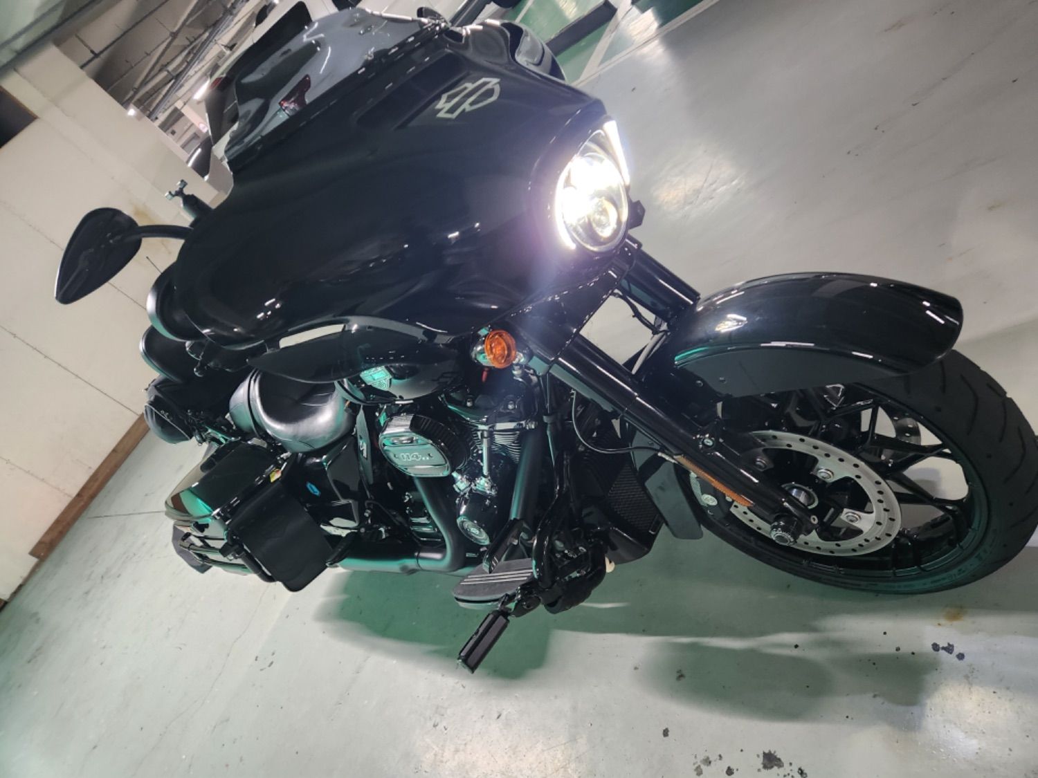 할리데이비슨 스트리트 글라이드 스페셜 thumb 2