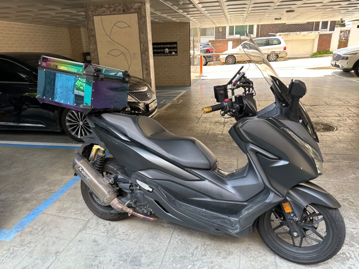 혼다 포르자 300 more