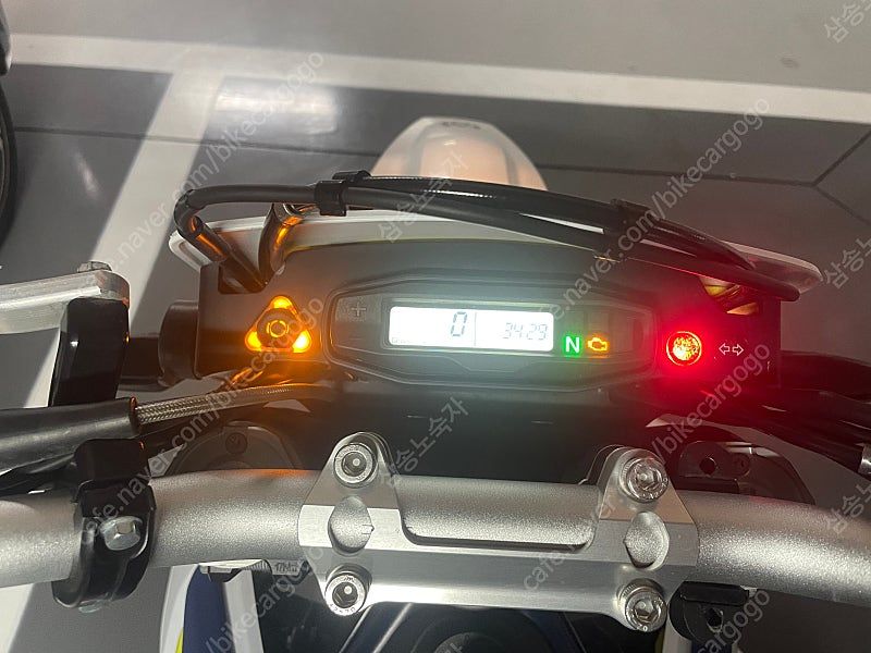 허스크바나 701 엔듀로 thumb 2