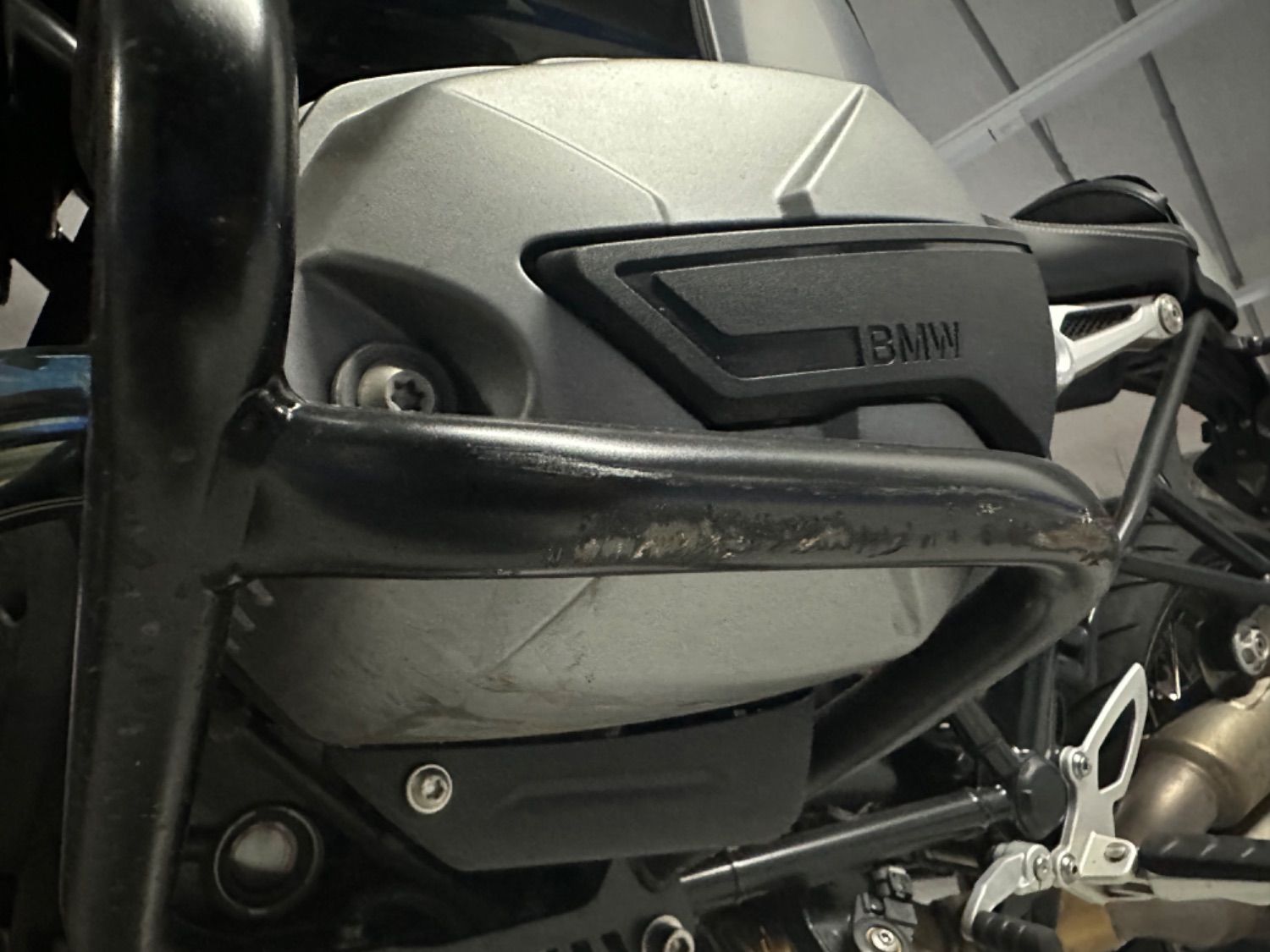 BMW R nine T 2023 블랙 사진 4