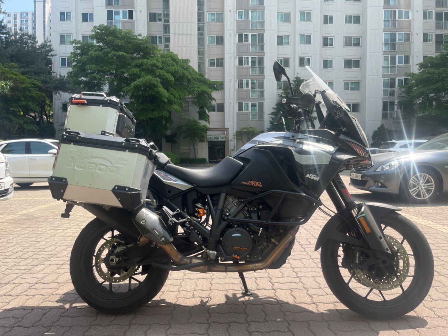 KTM 1290 슈퍼 어드벤처 S thumb 2