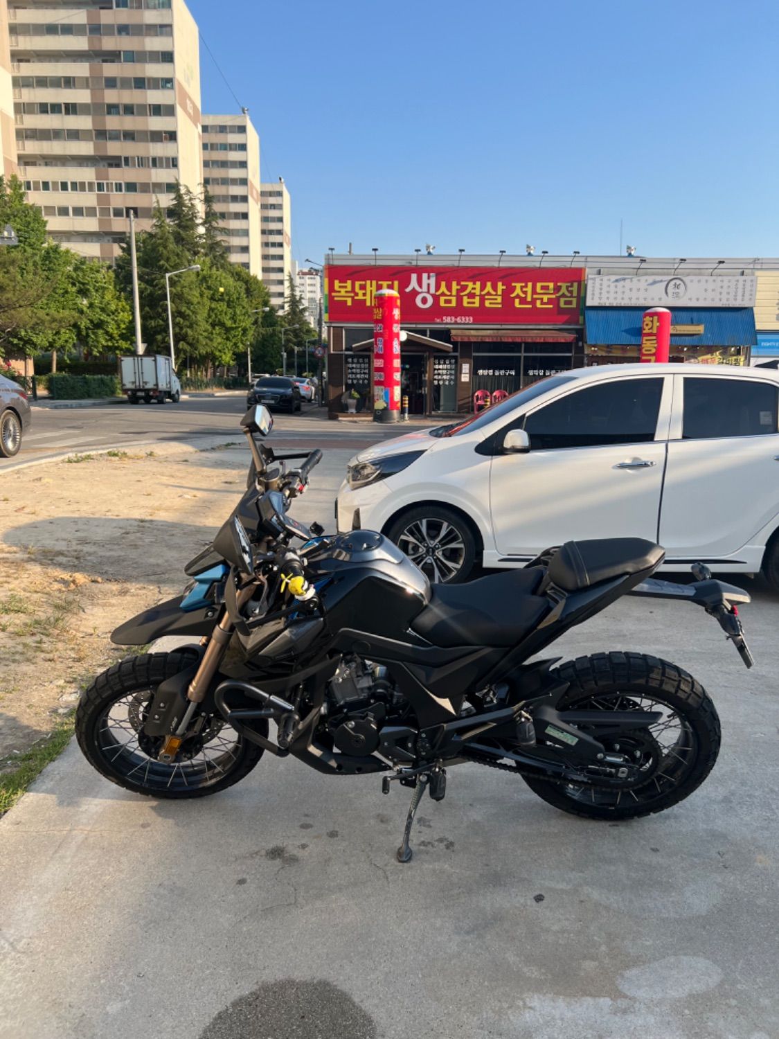 존테스 125 U1 thumb 2