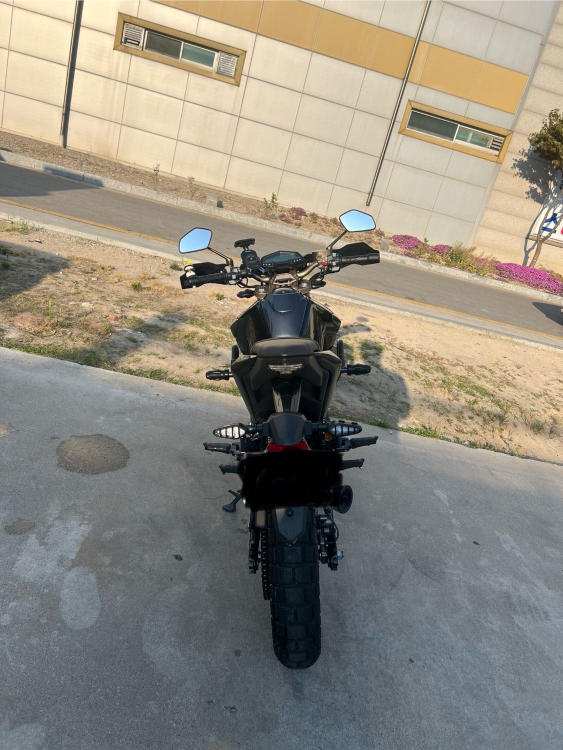 존테스 125 U1 more