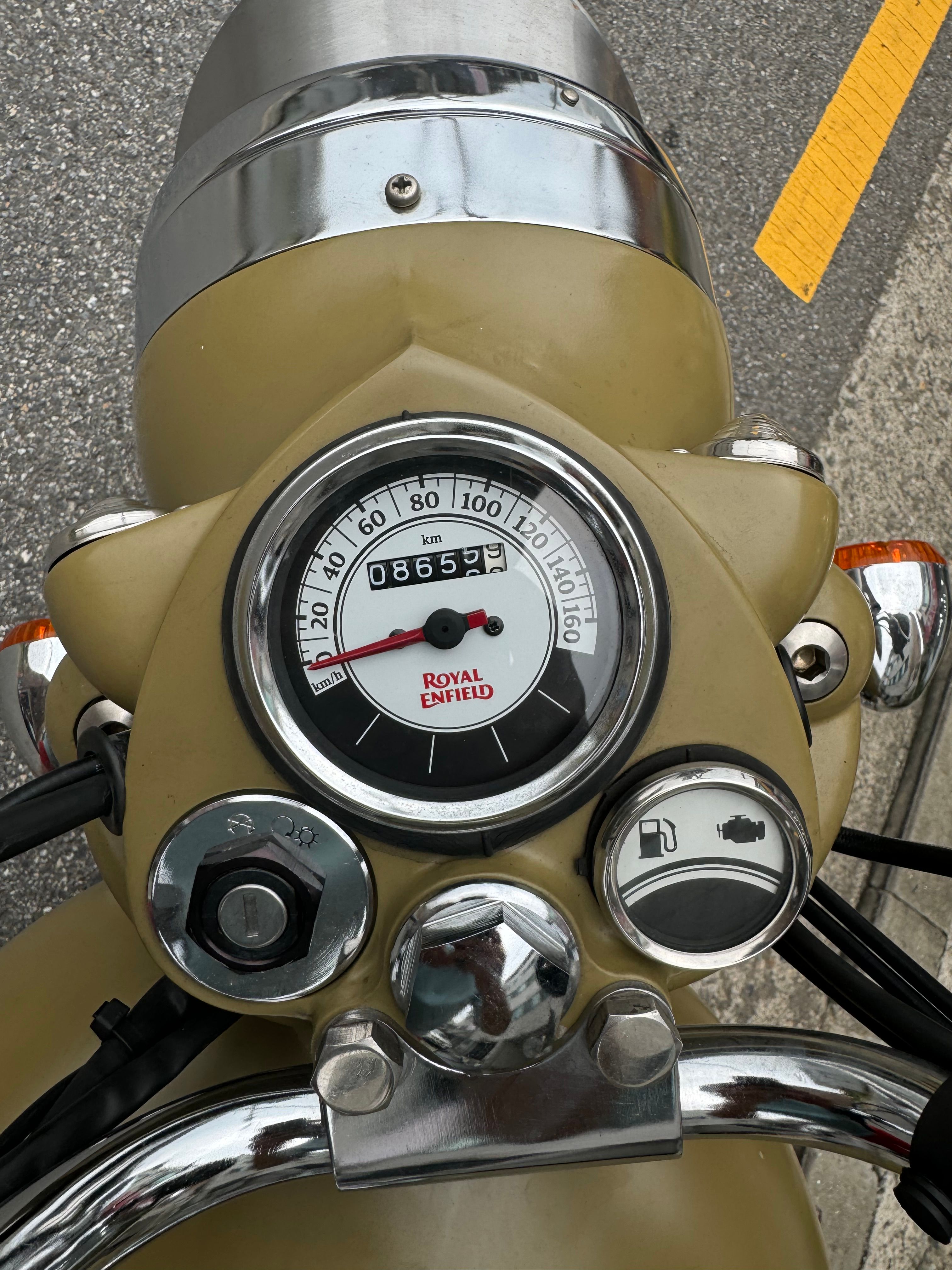 로얄엔필드 클래식 500 EFI more