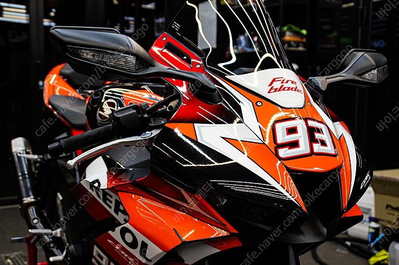 혼다 CBR 1000 RR-R 파이어블레이드 SP more