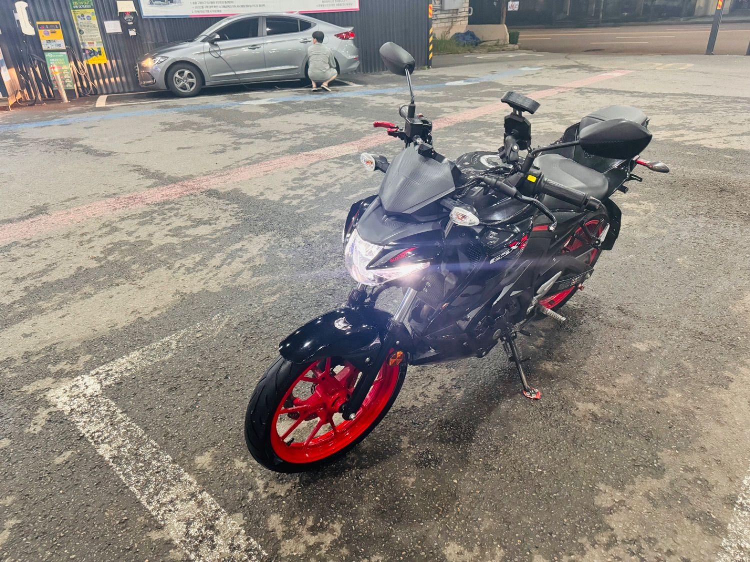 스즈키 GSX S 125 thumb 2