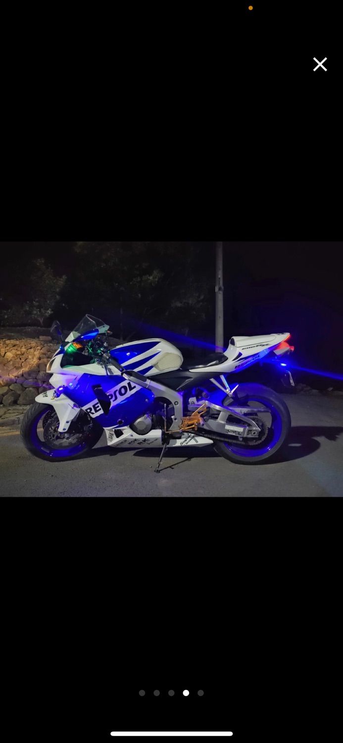 혼다 CBR 600 RR 2006 블루 사진 4