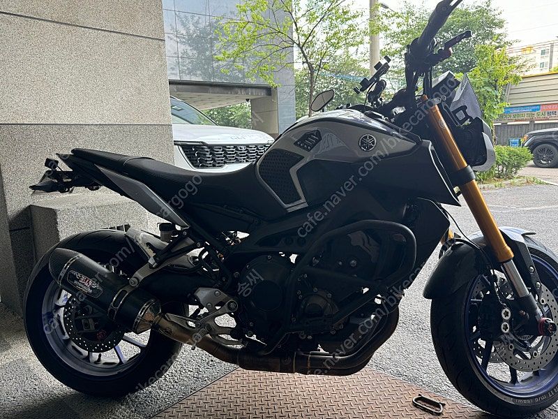 야마하 MT 09 SP more
