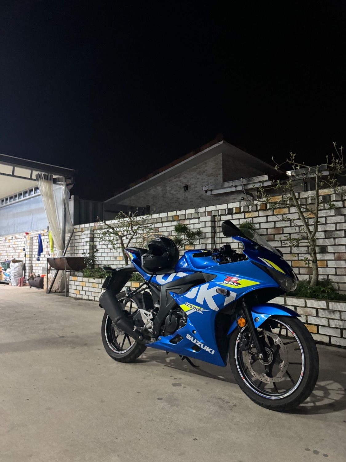 스즈키 GSX R 125 ABS thumb 2