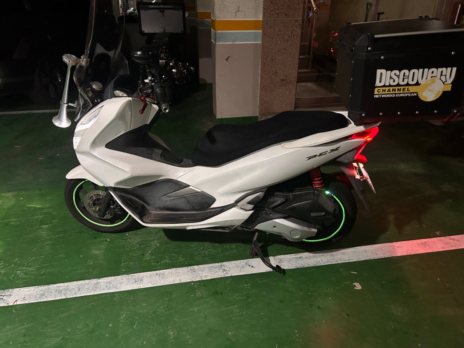 혼다 PCX 125 thumb 2