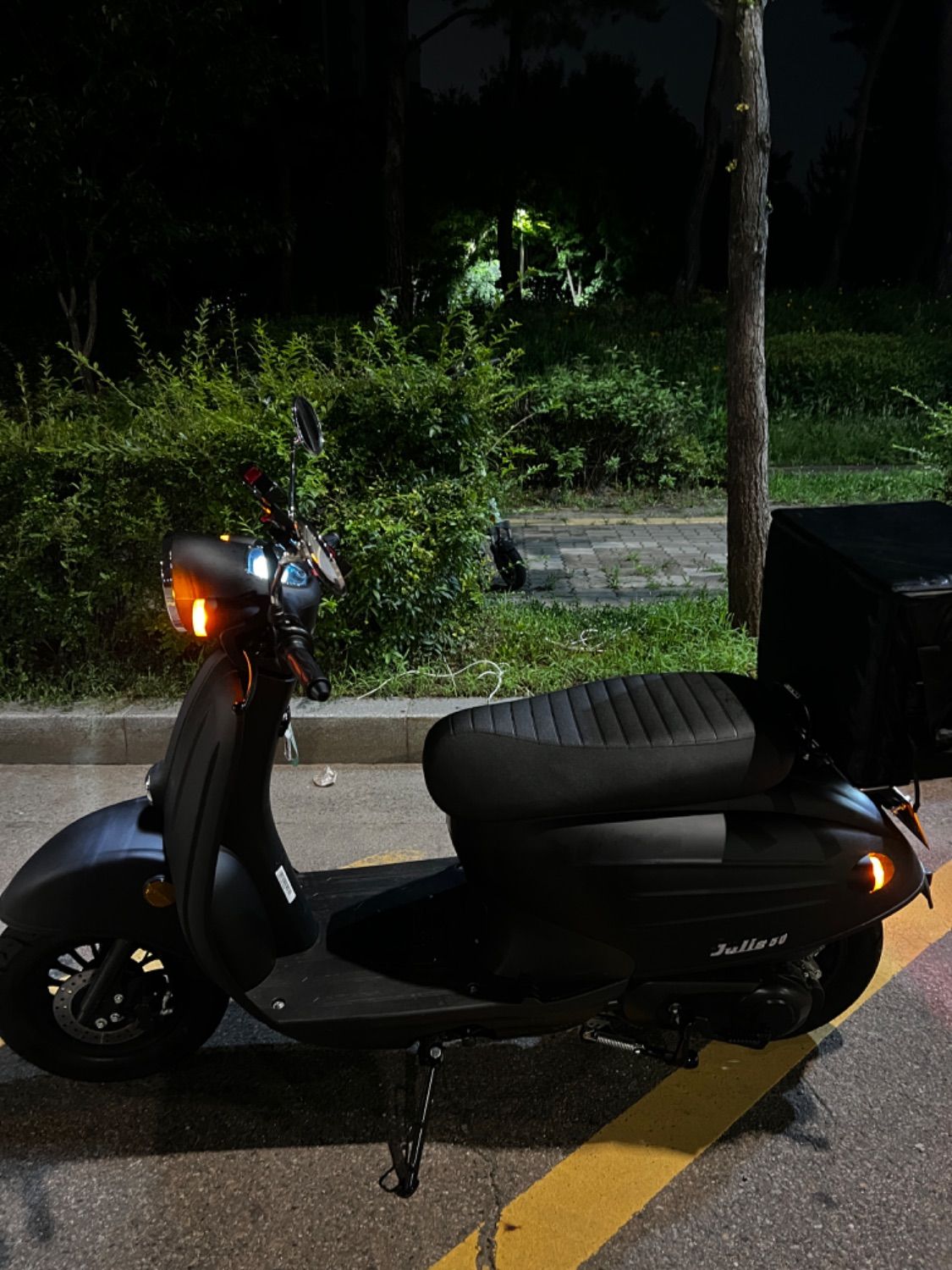 착한스쿠터 줄리 50 thumb 2