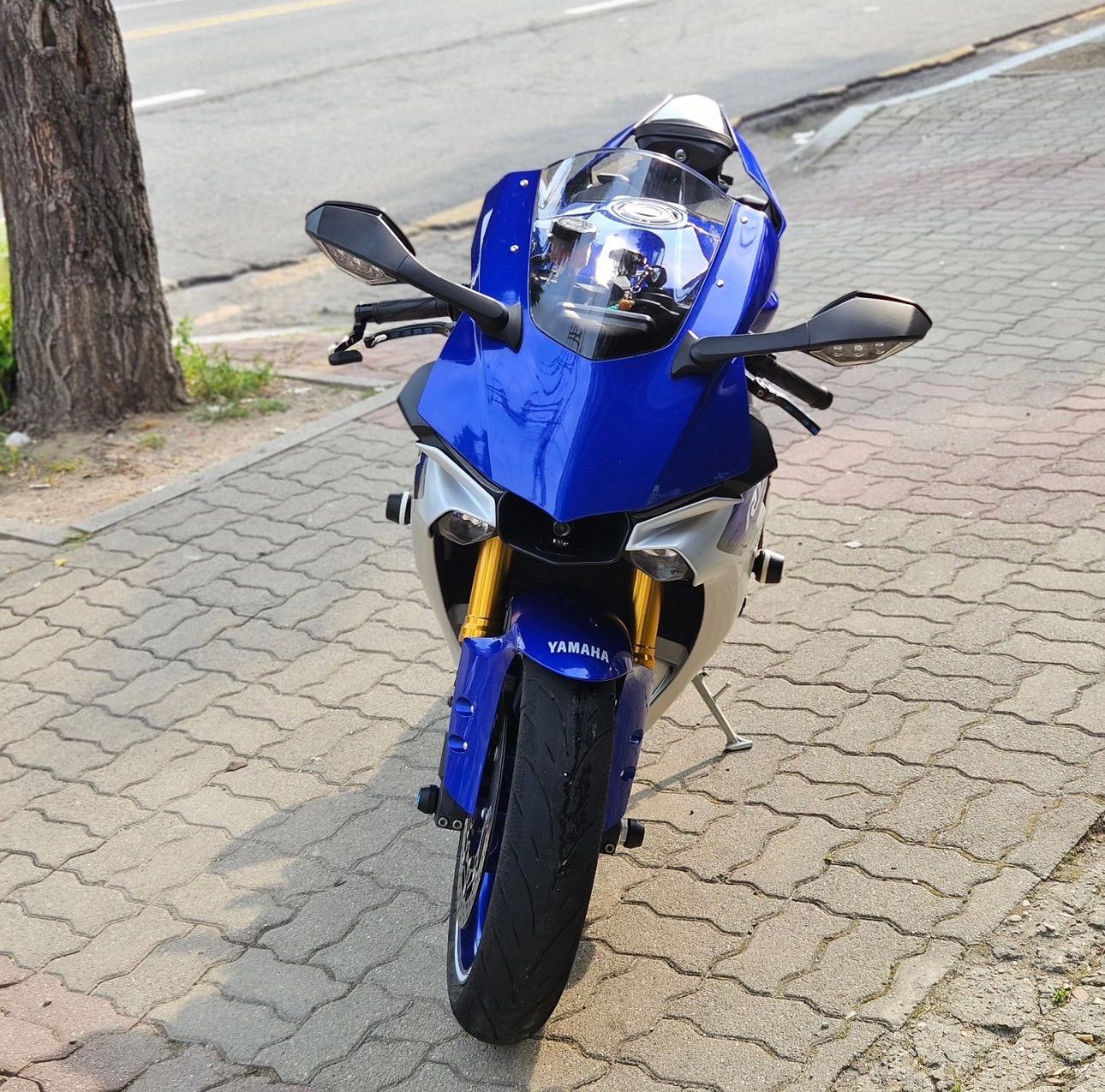 야마하 YZF R1 2015 블루 사진 4