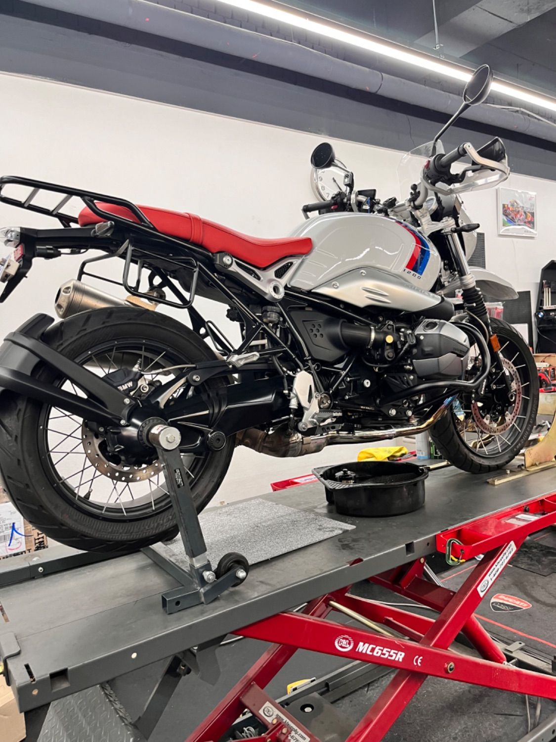 BMW R nine T 어반 GS 2021 화이트 사진 7