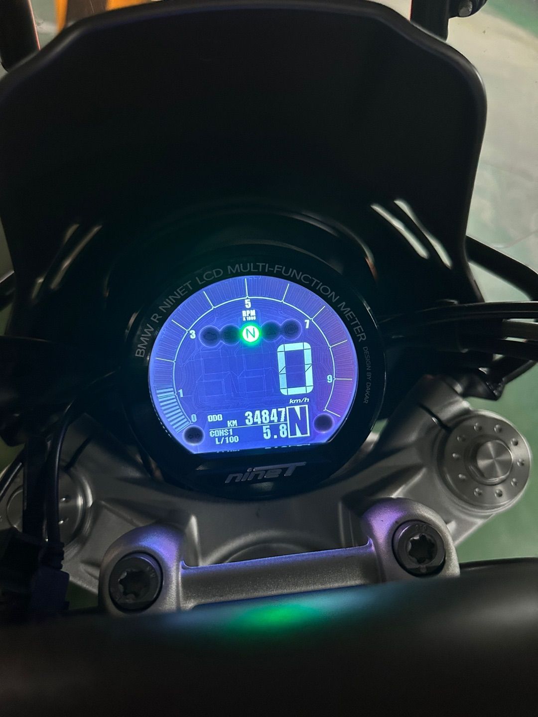 BMW R nine T 스크램블러 more