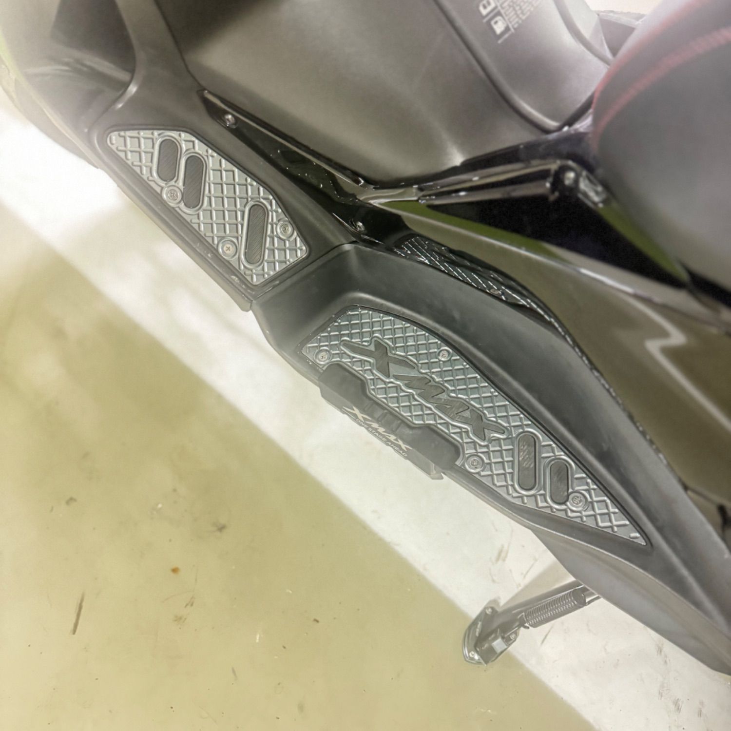 야마하 XMAX 300 ABS thumb 2