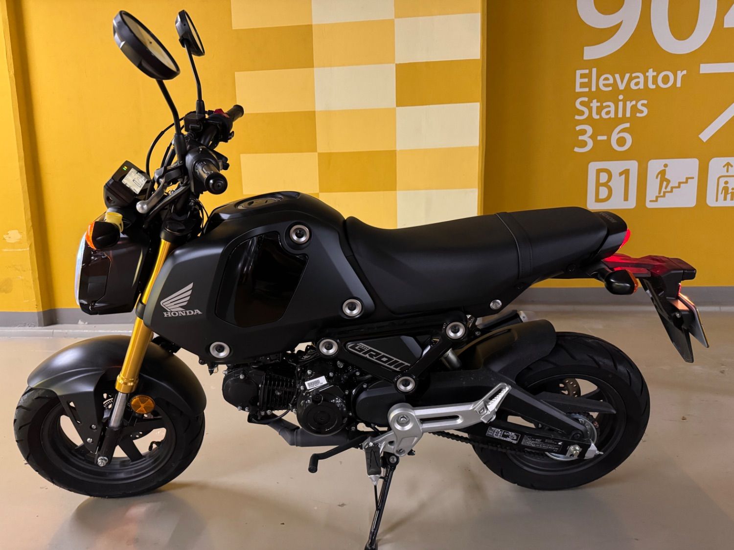 혼다 MSX 125 그롬 thumb 2