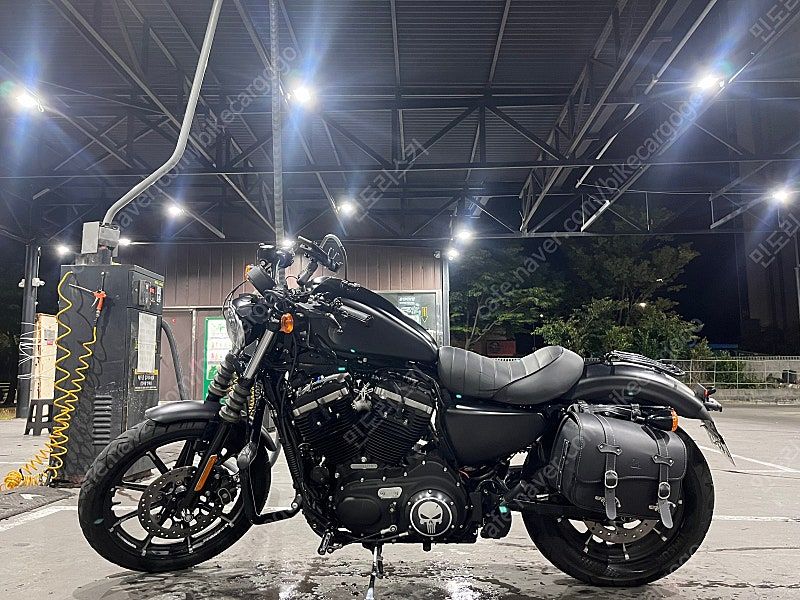 할리데이비슨 아이언 883 more