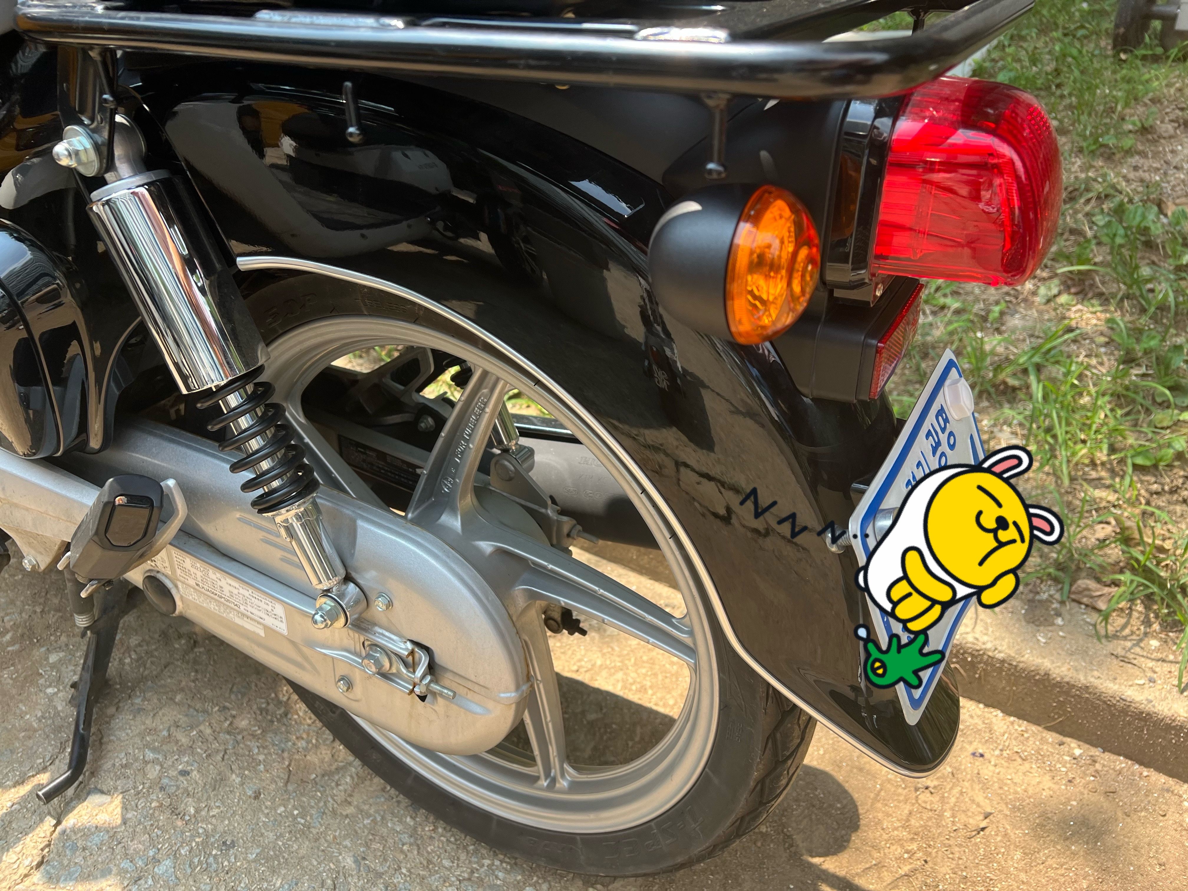 혼다 슈퍼 커브 110 more