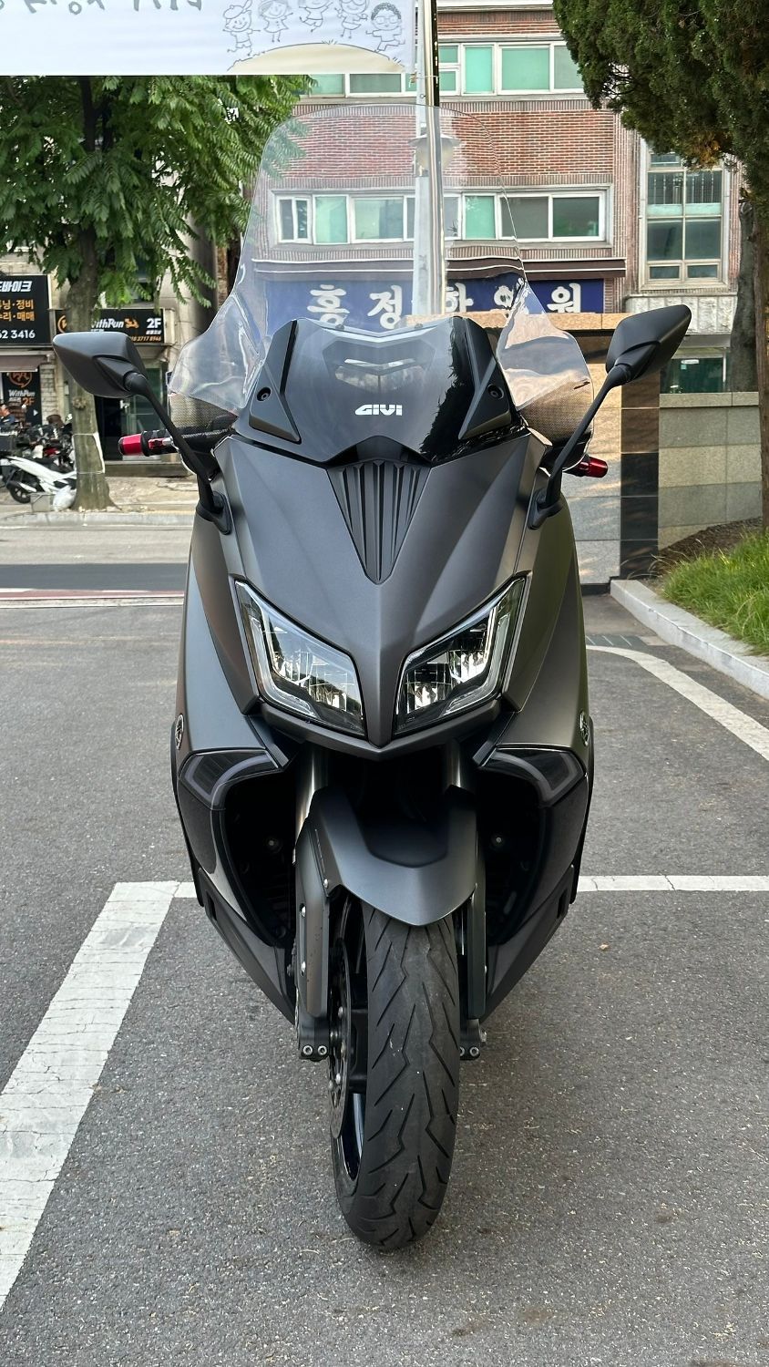 야마하 TMAX 530 more