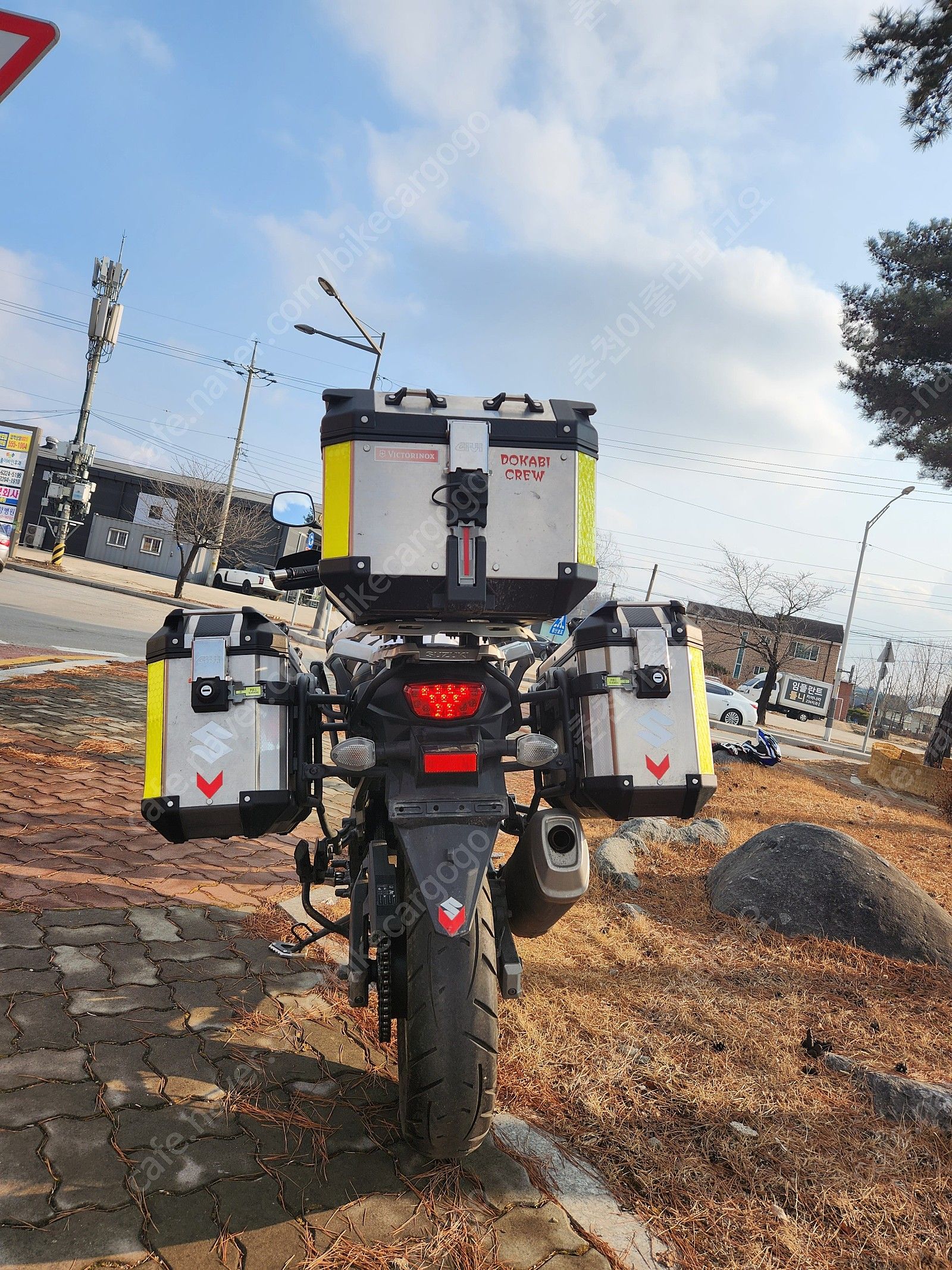 스즈키 브이스트롬 650 more