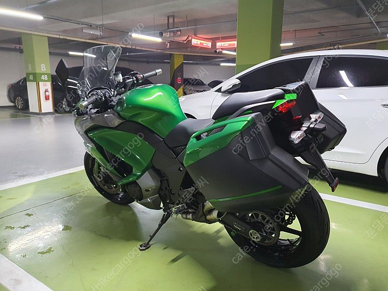 가와사키 Z 1000 SX thumb 2