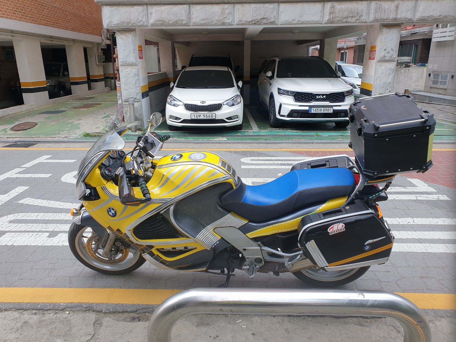 BMW K 1200 R thumb 2