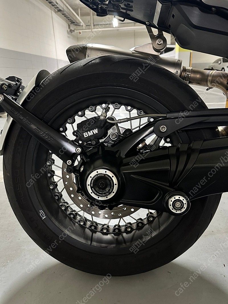 BMW R nine T 2019 실버 사진 7