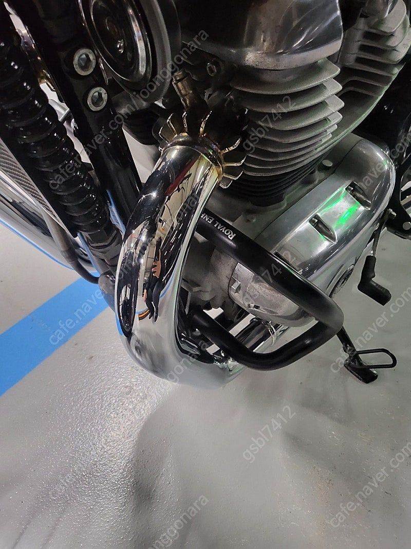 로얄엔필드 인터셉터 650 thumb 2