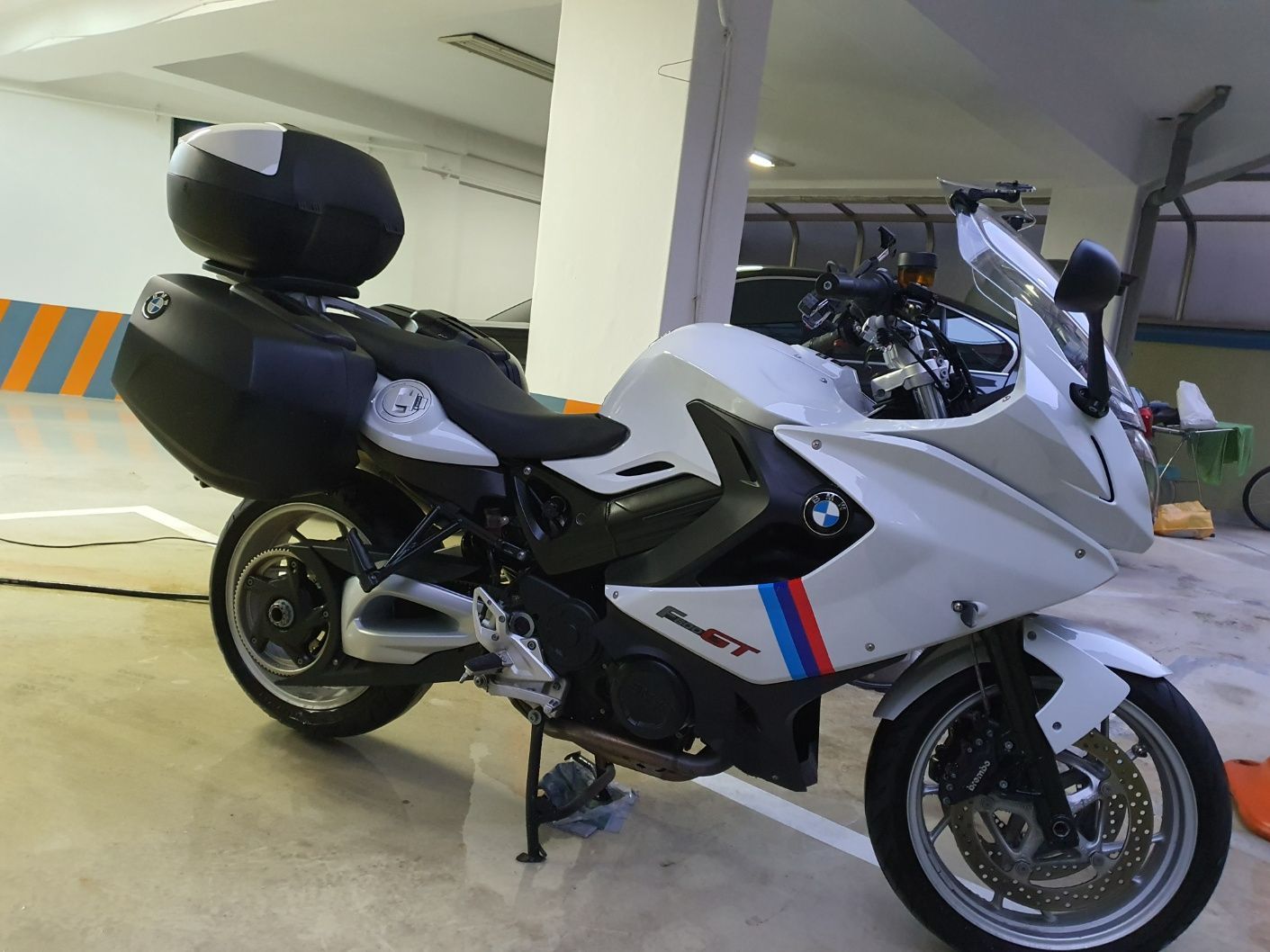 BMW F 800 GT thumb 2