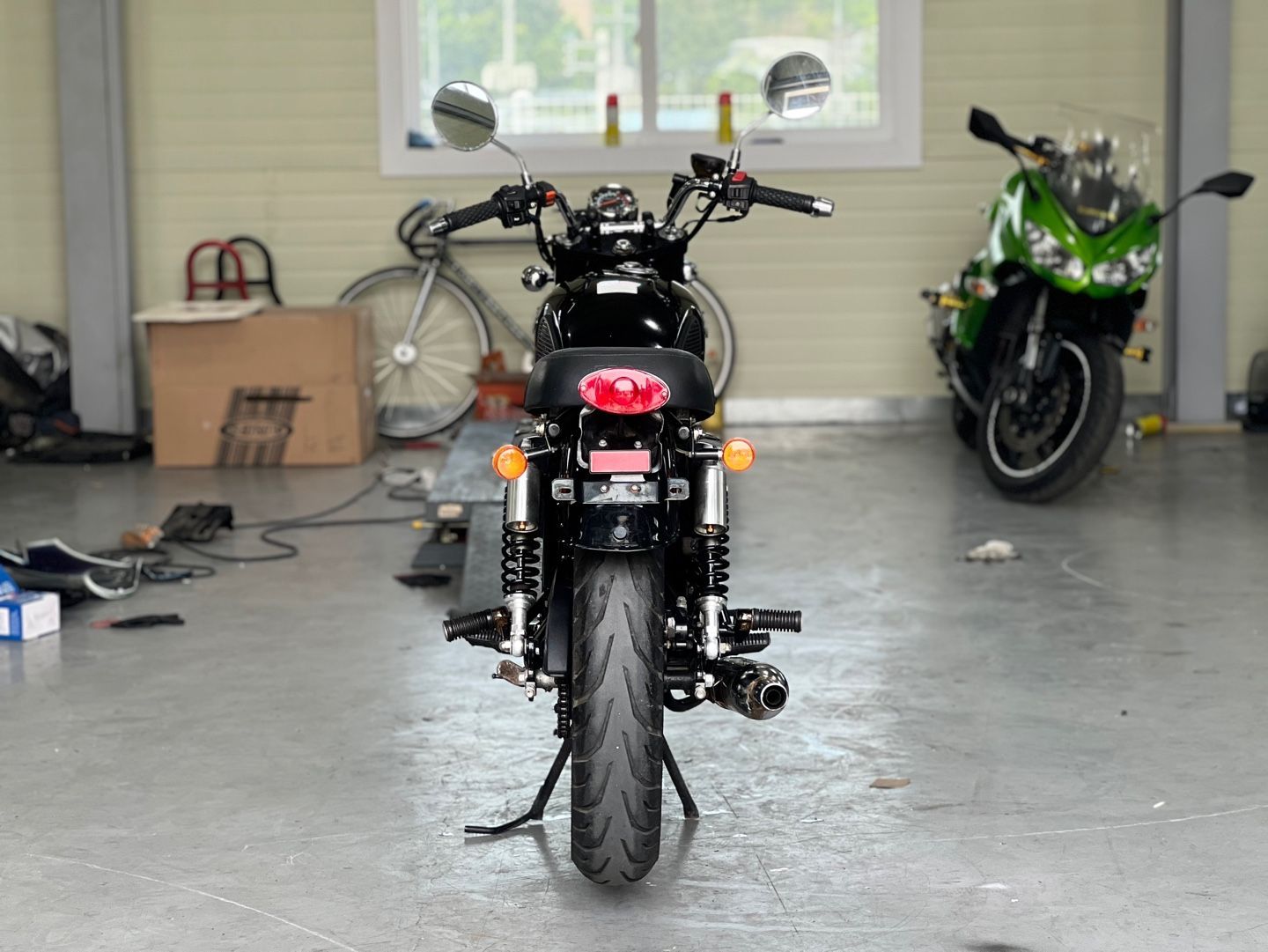 엘로이모터스 팬텀 125 S more