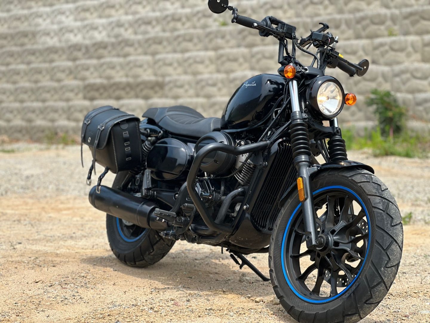 KR모터스 아퀼라 125 more