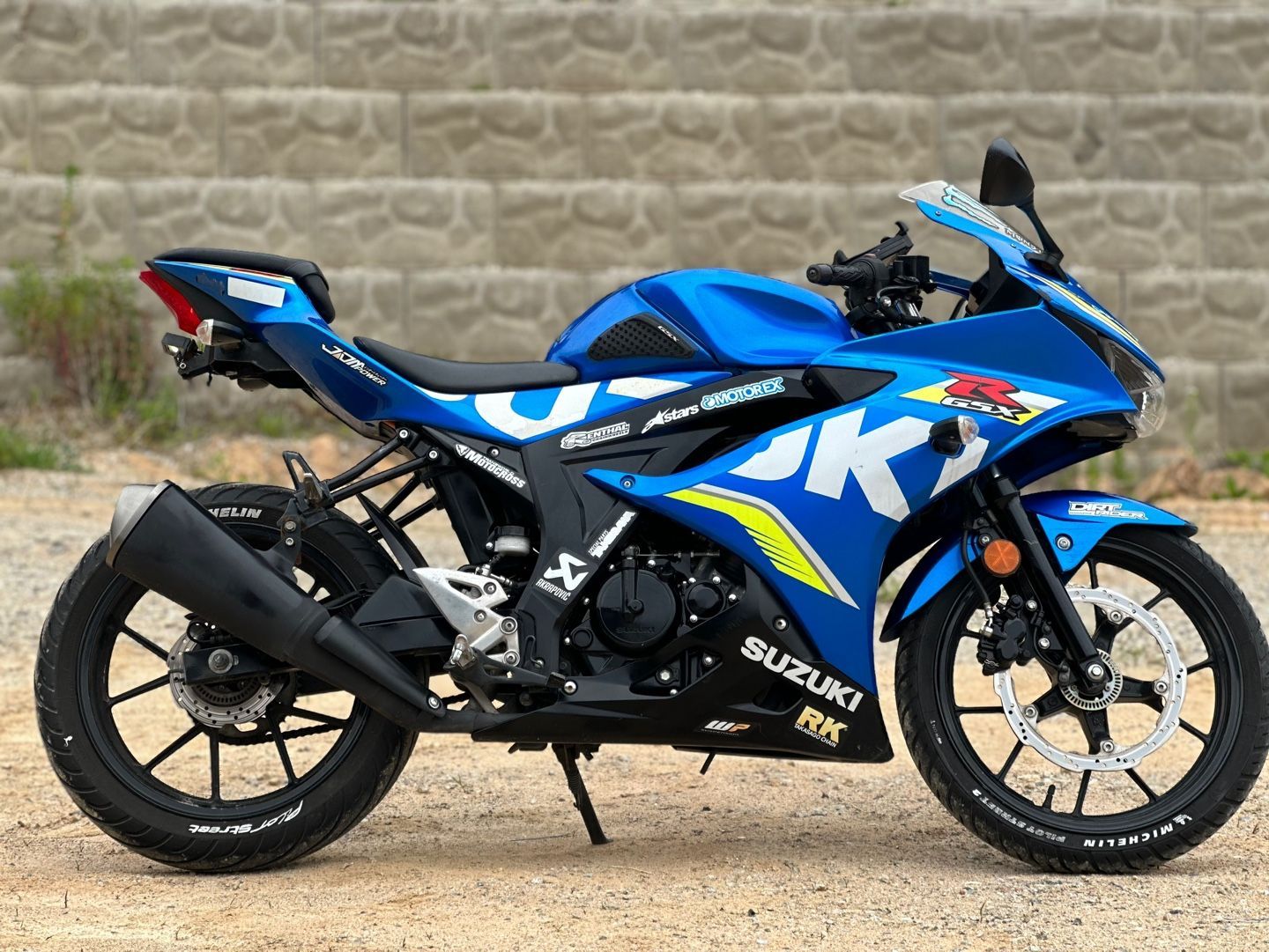 스즈키 GSX R 125 ABS thumb 2