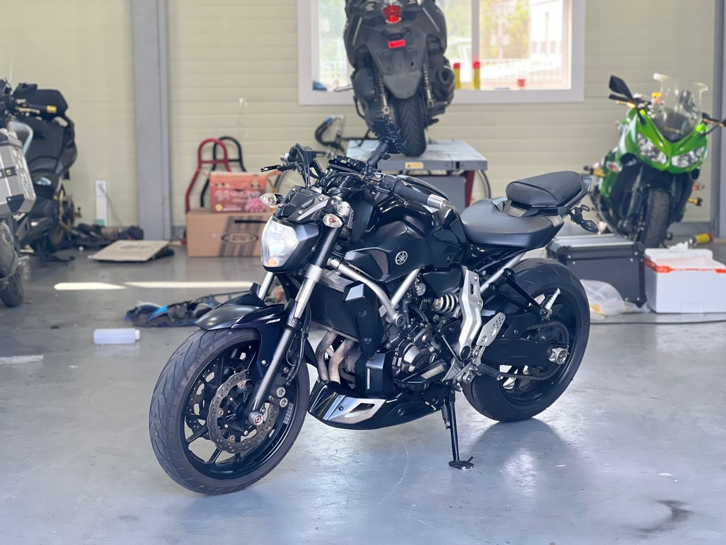 야마하 MT 07 more