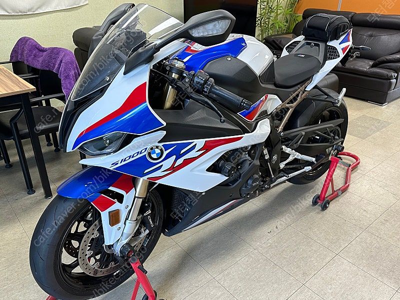 BMW S 1000 RR thumb 2