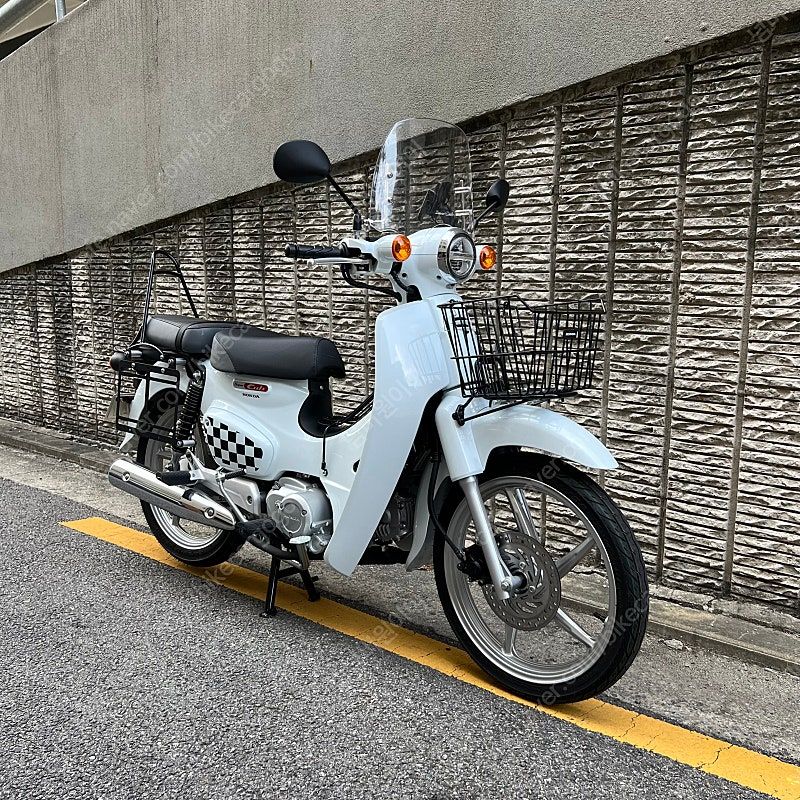 혼다 슈퍼 커브 110 more