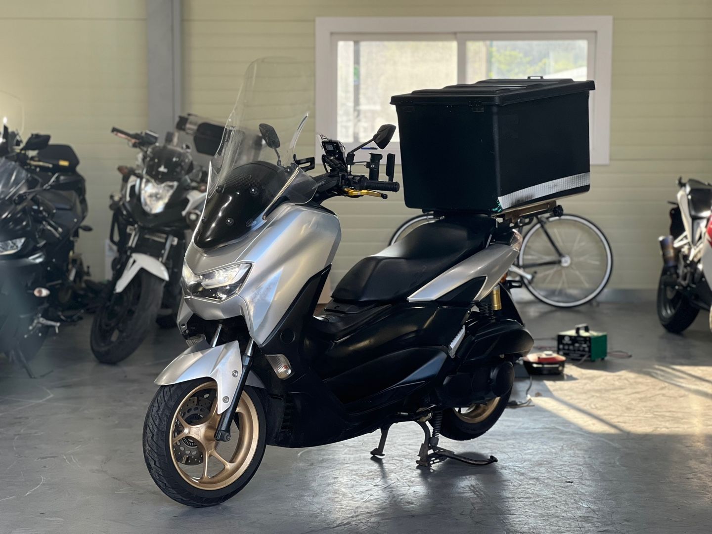 야마하 NMAX 125 thumb 2