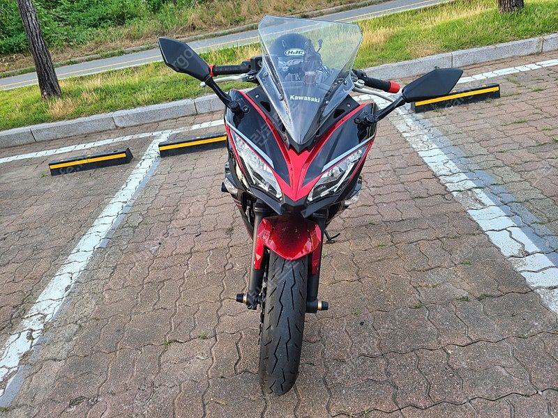 가와사키 닌자 650 more