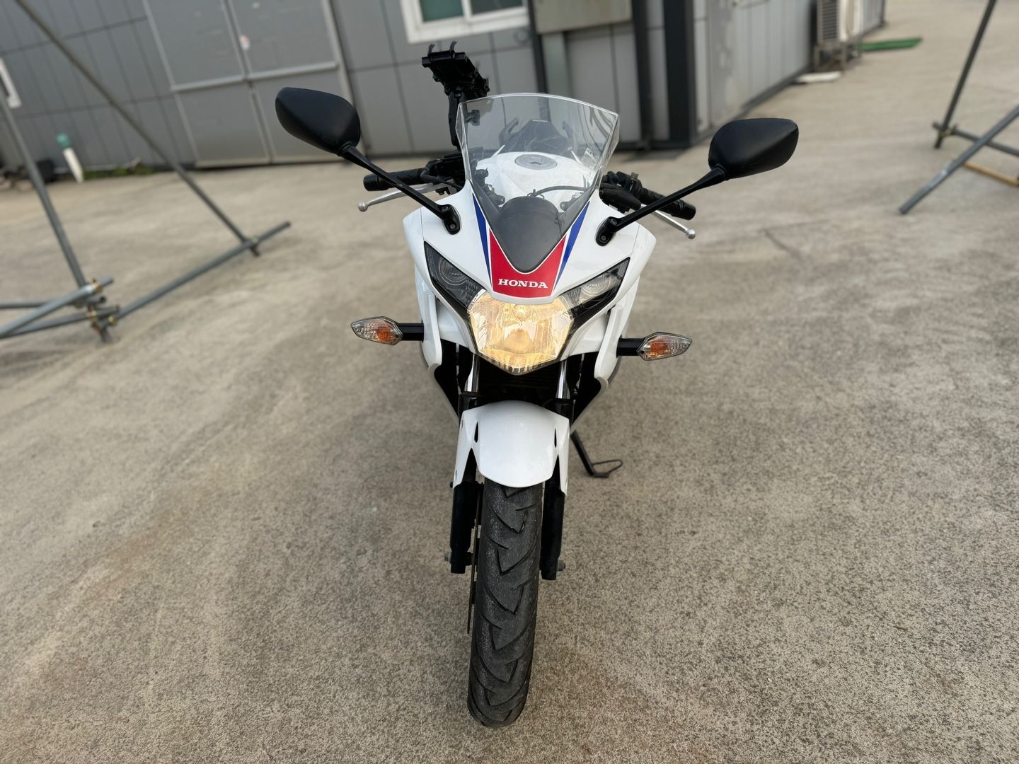 혼다 CBR 125 R more