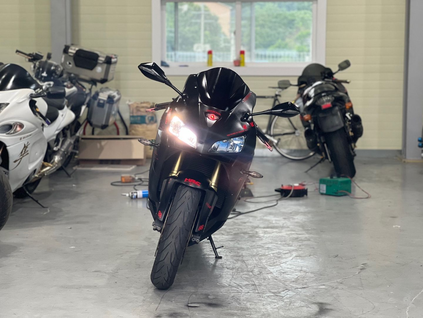 혼다 CBR 600 RR more