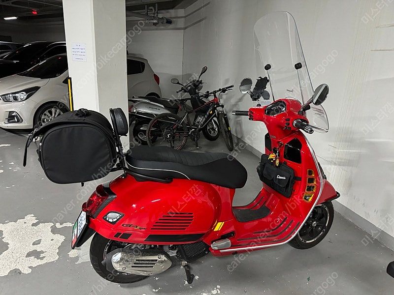 베스파 GTS 125 HPE thumb 2